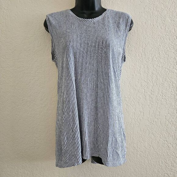 Tahari Striped Sleeveless Top - Picture 1 of 7